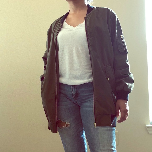 Extended Bomber Jacket - Picture 2 of 8